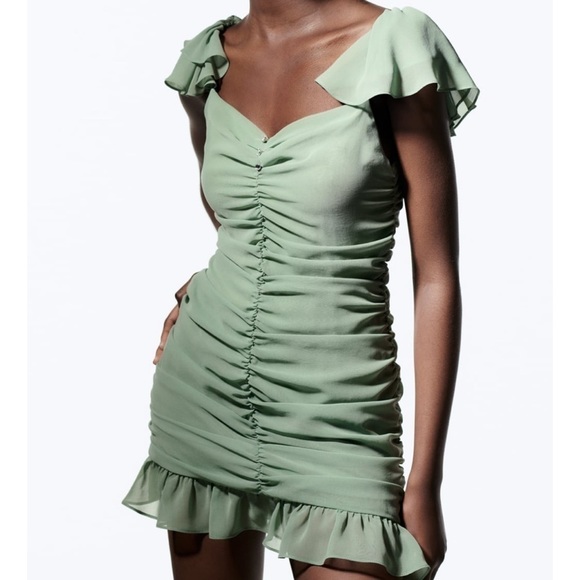 Zara RUFFLED SLEEVE DRAPED DRESS
KHAKI​​ - Picture 4 of 4